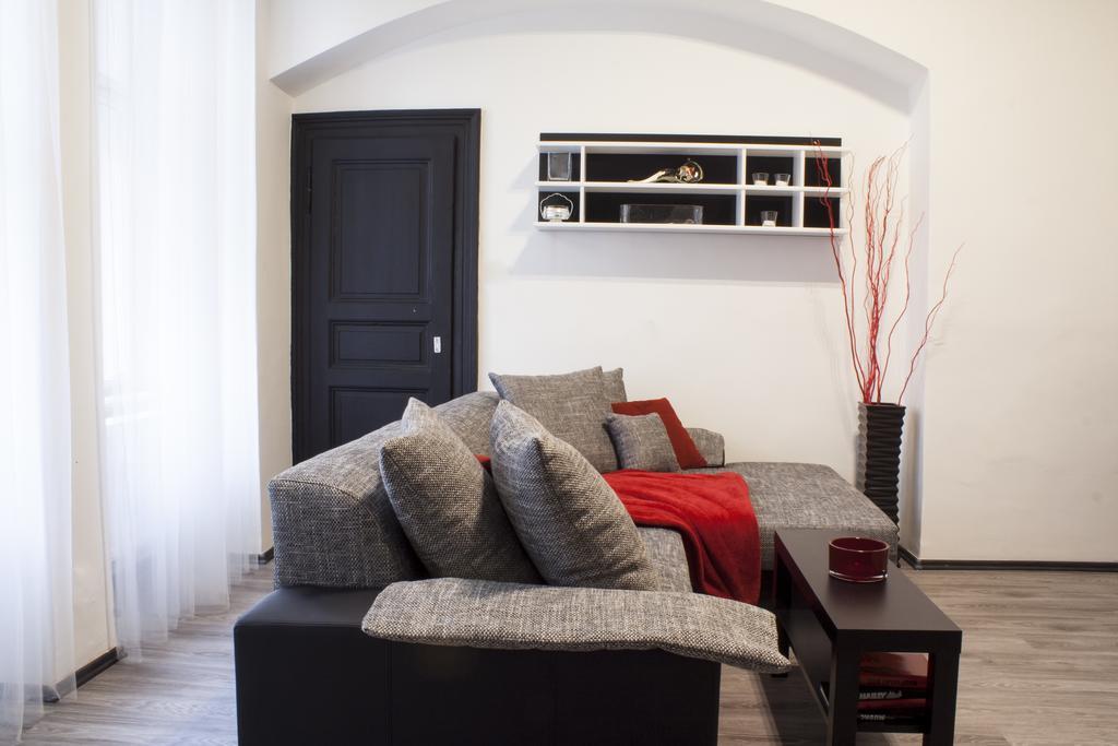 Apartment Haute Couture